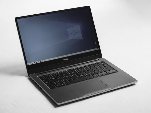 Lenovo ThinkPad X1 Carbon Gen 11 | Core i7 1365U vPro | 16GB LPDDR5 | 1TB SSD | 2.8K OLED | 1.12kg